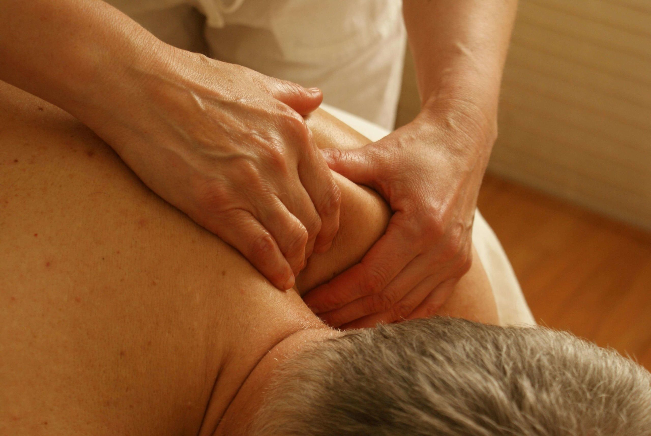 Why Book A 4 Hands Massage?