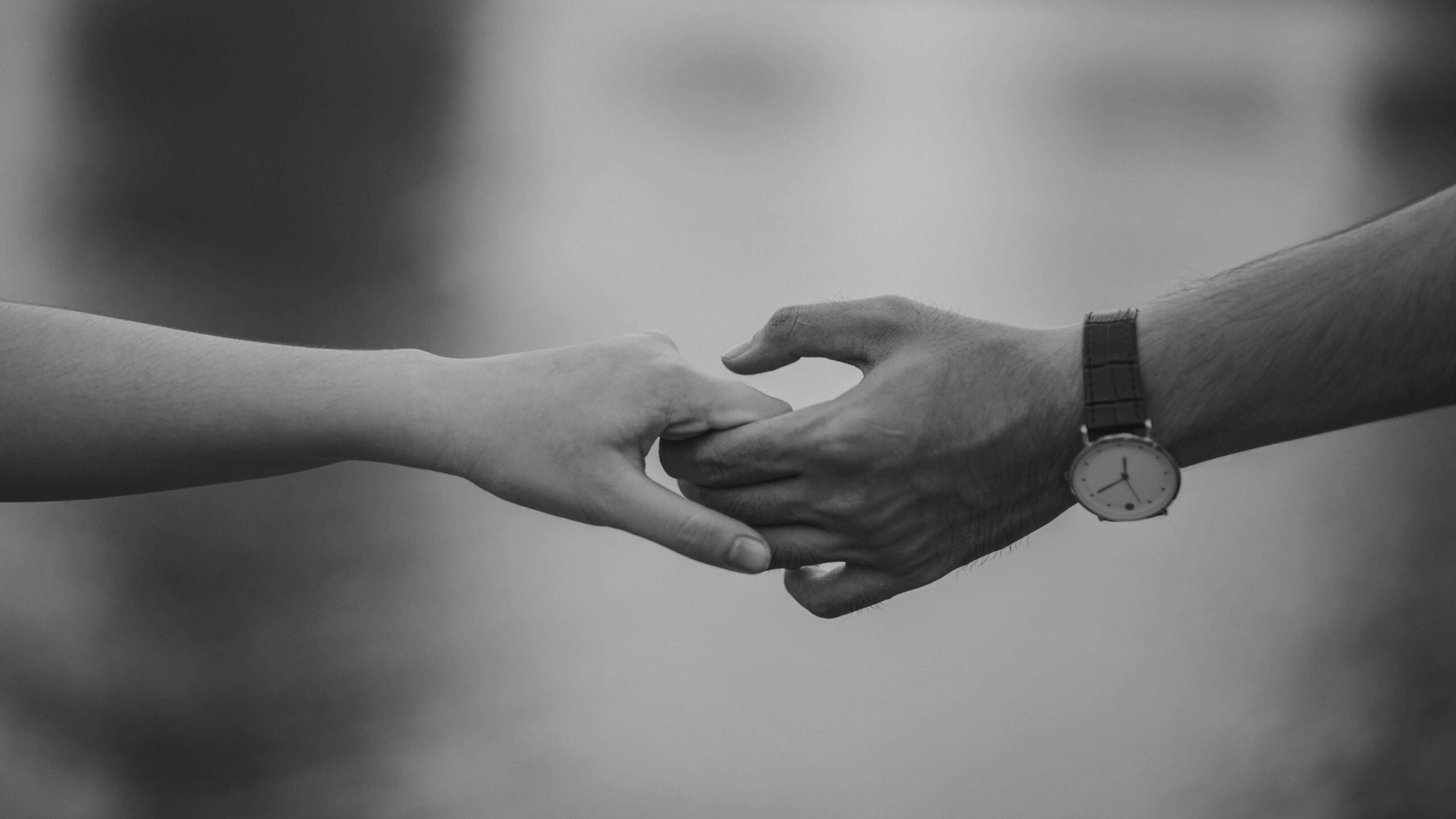 How to Overcome Intimacy Problems With Erotic Massage
